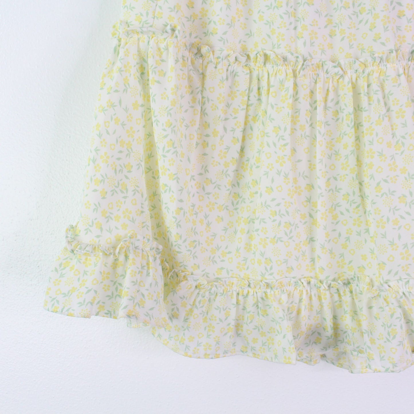 Aqua Tiered Ruffled Floral Chiffon Mini Skirt Yellow M